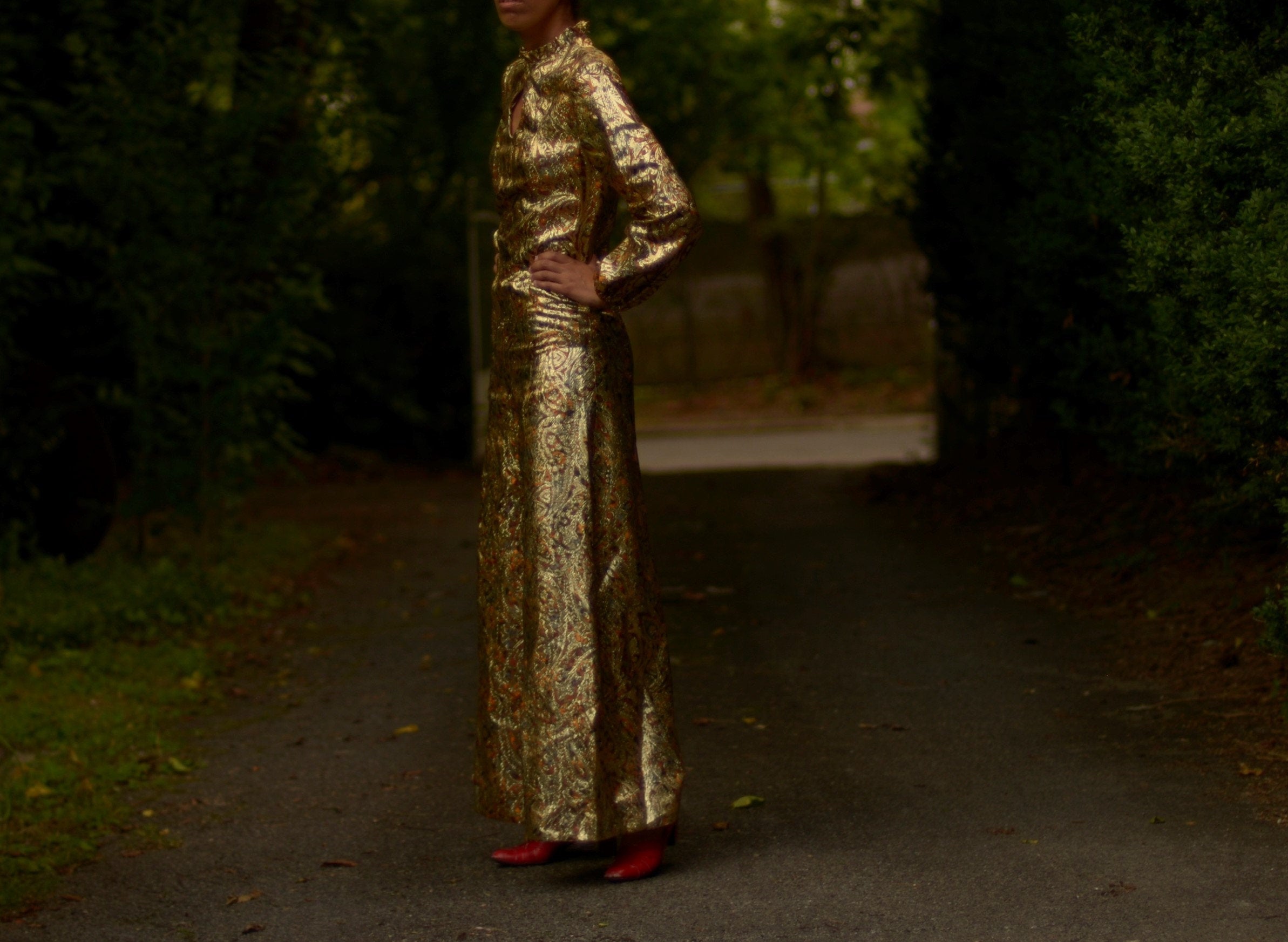 70s paisley gold lame palazzo jumpsuit // small, 37" hips Page of Air 70s paisley gold lame palazzo jumpsuit // small, 37" hips Page of Air