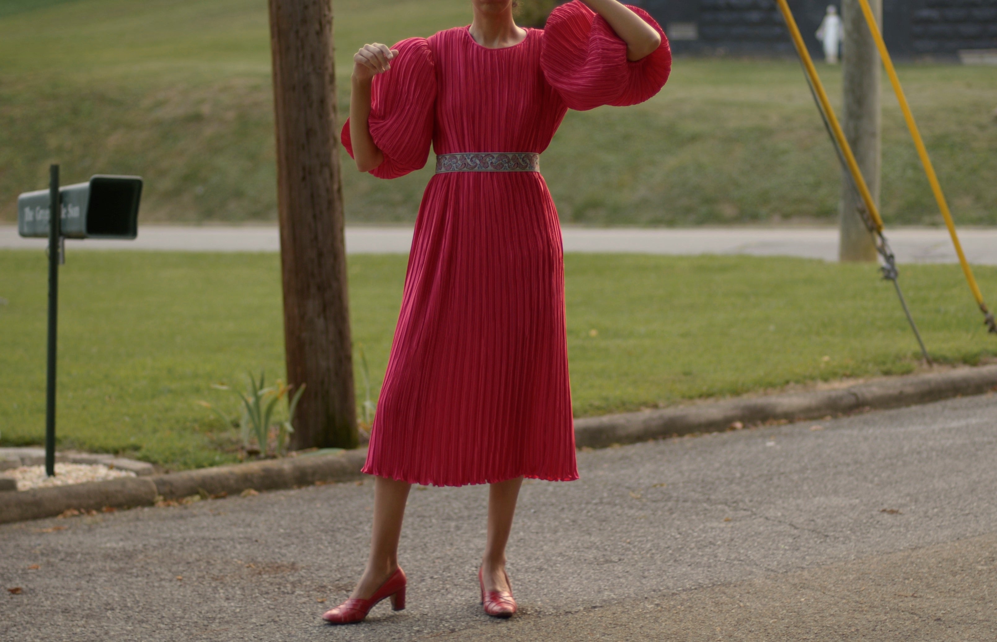 1980s George F Couture raspberry plissé pleat balloon sleeve skirt