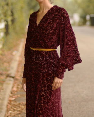 1930s silk devoré velvet pre-raphaelite style dress gown
